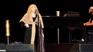 Stevie Nicks  Edge of Seventeen 61623 Philadelphia [upl. by Allyson]