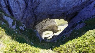 Randonnée alpine T5 Traversée des Arêtes Chambairy  Sur l’Enfer en boucle depuis Le Flon1892022 [upl. by Richela]