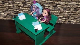 Как сделать парту для куколСтол для куколHow to make a Desk for dolls [upl. by Mraz]