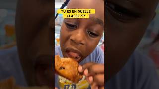 Maël mange du poulet à l’école maelpouletviral shortvideo [upl. by Jenkel]