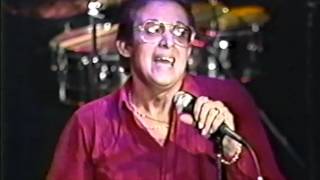 Hector Lavoe quotPeriodico De Ayerquot LiveEn Vivo 2 [upl. by Adrien759]