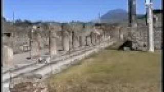 Italie Vidéo des vestiges de la ville de Pompei [upl. by Nady]