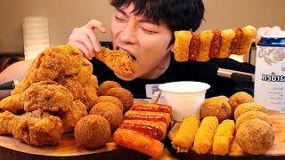 Mukbang Chicken🍗🍺 치맥 뿌링클 닭다리치즈볼소떡치즈스틱 먹방 BHC Cheese ball Rice Cake Eatig show SIO ASMR 시오 [upl. by Niac]