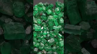 Beautiful natural rough emerald lot gemsstock gemex gemstore gemlab gemproject gem [upl. by Ilrebma808]