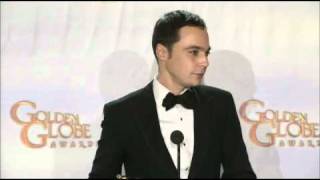 Jim Parsons  The Big Bang Theory  Pressroom  Golden Globes 2011 [upl. by Bethezel649]