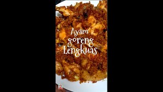 Resep Ayam Goreng Lengkuas  Fried chicken with Galangal recipes Indonesian food [upl. by Elrebmik]