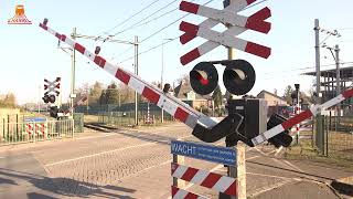 DUTCH RAILROAD CROSSING – Heeze – Leenderweg [upl. by Player]