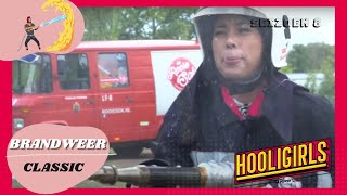 Hooligirls S08E03 Brandweer [upl. by Stilu]