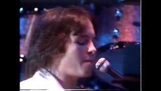 The Things We Do For Love  10cc Live In Concert 1977 [upl. by Ynamad7]