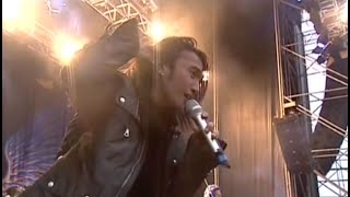 Arnel Pineda with Journey • Kobetasonik 2009 [upl. by Buckley]