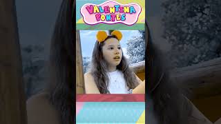 Valentina Pontes y María Clara en 1 hora de divertidas historias en español videosparaniños 149 [upl. by Eimam]