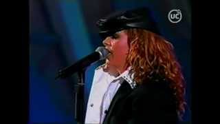 Paulina Rubio en Viña 2005 Show completo [upl. by Eibrad]