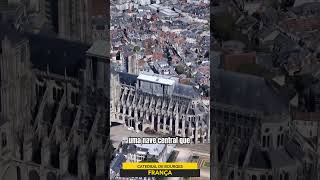 Descubra os Segredos e a Beleza Deslumbrante da Catedral de Bourges [upl. by Mayfield186]