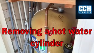 Plumber  Day 3 Viessmann 111  Removing the cylinder [upl. by Akinwahs403]