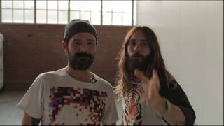 VIDEO pentru Romania Jared Leto amp Tomo Miličević  Thirty Seconds to Mars [upl. by Kathye653]