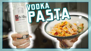 LEKKERSTE VODKA PASTA RECEPT  EtenmetNick  How to [upl. by Nhguaval]