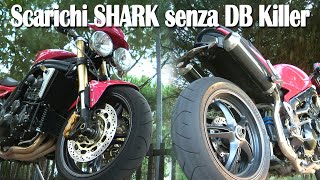 Triumph Speed Triple 1050 con Scarichi Shark senza dbkiller [upl. by Amiaj]