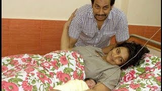 Swetha Menon Delivers Baby Live for Film TV5 [upl. by Llehctim446]