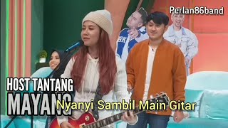 Host Tantang  Mayang  Nyanyi Sambil Maen Gitar  Live Perlan86 Band [upl. by Alyled]