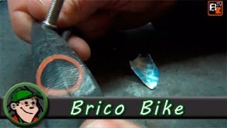 Cómo poner un PARCHE correctamente 👍🏼 en tu BICICLETA Bricobike [upl. by Yuu401]