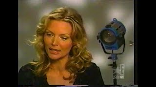 Michelle Pfeiffer White Oleander Preview on E News 2002 [upl. by Greyson]