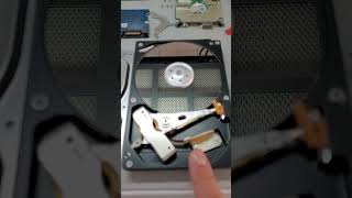 Clicking hard drive data recovery and HDD design Toshiba [upl. by Isied]