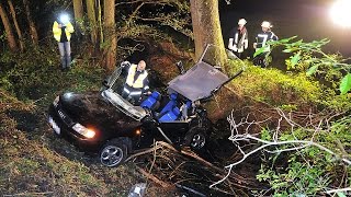 Diemelsee Vier Schwerverletzte bei Verkehrsunfall auf der Aartalstraße [upl. by Nnaharas]