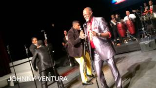 Johnny Ventura con Jandy Ventura y Los Potros [upl. by Lelah]