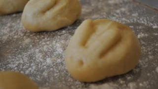 💖 Easter bunny dinner rolls By Mommy Is A Chef Bunnies Episode 17 [upl. by Tingley]