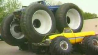 bigfoot 5 crushing monster trucks [upl. by Retsev842]