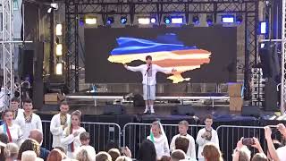 MEZHEBYTSKIY ARTEM – Заспиваймо писню за Украину – Live Cologne UkraineTag 2024 [upl. by Ahsimrac]