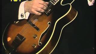 Joe Pass  02  Joes Blues [upl. by Johannes]