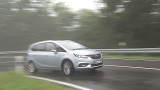 Opel Zafira Facelift Ein bisschen neu  Vorfahrt  auto motor und sport [upl. by Nnylrefinnej969]