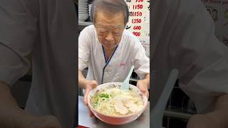 【大阪ラーメン】半世紀以上愛される塩ラーメンと餃子 Ramen master 小洞天 大阪 難波 千日前 [upl. by Malchy]