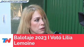 Lilia Lemoine se presentó en el colegio donde votará media hora antes del inicio de las elecciones [upl. by Dnana]