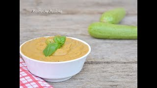 Pesto di zucchine fatto in casa  perfetto con la pasta  Ricette che Passione [upl. by Velasco617]