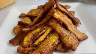 HOW TO MAKE FRIED PLANTAIN JAMAICAN STYLE [upl. by Duaner]