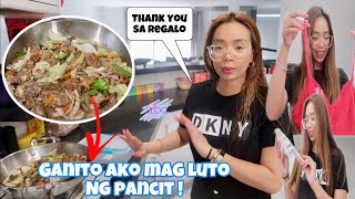 PAG LUTO NATIN SILA NG PANCIT  MAY PA REGALO ANG INDAYS  smilelyravlog [upl. by Akkim855]