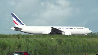 Backtrack and takeoff Boeing 777F Air France Cargo  Roland Garros Airport FMEERUN [upl. by Hanoy658]