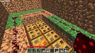 Minecraft Tutorial  Hatch Drawbridge Trapdoor [upl. by Allisurd]