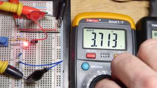 Gate voltages measurement of BS250 P Channel Enhancement MOSFET switch circuit [upl. by Greenstein]