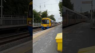 London Overground arriving at Hackney Central [upl. by Adnarb]