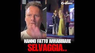 SELVAGGIA LUCARELLI ARRABBIATISSIMA LASCIA IL PALCO [upl. by Nnylsoj]