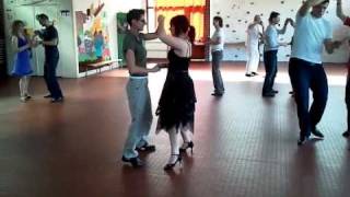 BACHATA danse  débutant  beginner level [upl. by Genia88]