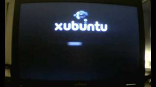 Dell Latitude E5400 Running Xubuntu Live CD [upl. by Atsirhc]