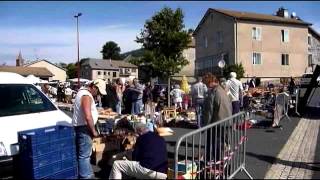 Brocante aux Estables en HauteLoire  2012 [upl. by Emilio]