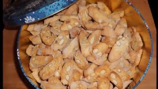 Cantuccini Rezept  Sallys Lieblinge  Sallys Welt [upl. by Isiah]