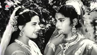 Honar Swayamwar Tujhe Janaki  Asha Bhosle Swayamwar Zale Seeteche Song [upl. by Poore]