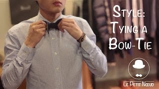 How to tie a bowtie  Comment nouer un noeud papillon [upl. by Strade]