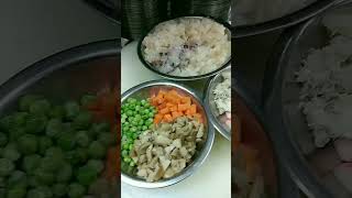 Whole winter melon mexid seafood soup subscribe youtubeshorts youtube food cooking support [upl. by Rumery967]